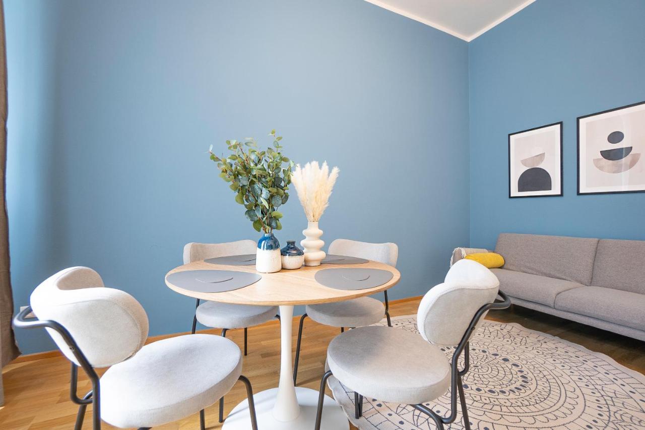 Bright Stylish With A Balcony In A Location Apartment Wien